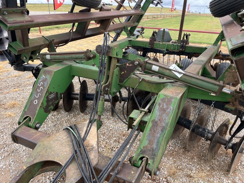 Image for 1989 John Deere 630
