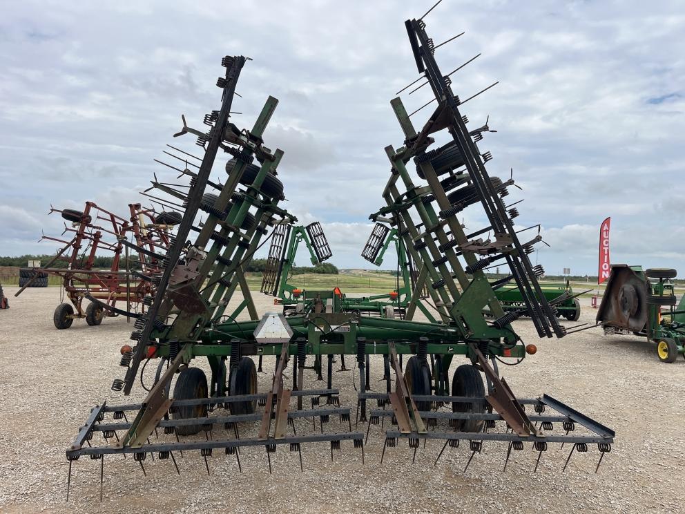 Image for 1994 John Deere 980