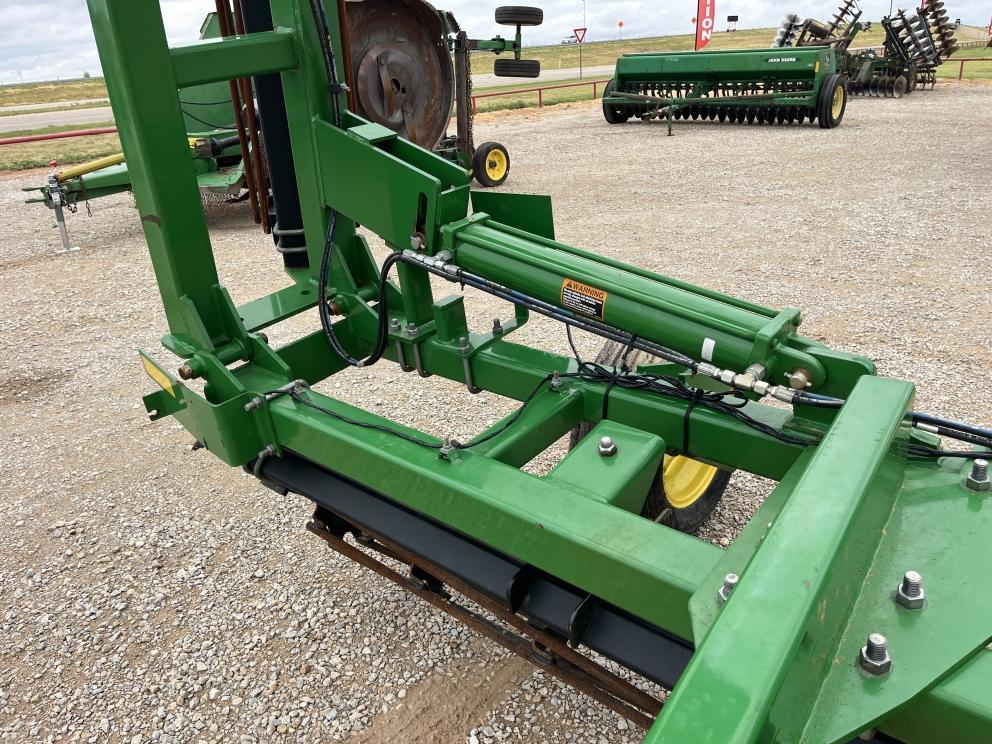 Image for 2016 John Deere 200