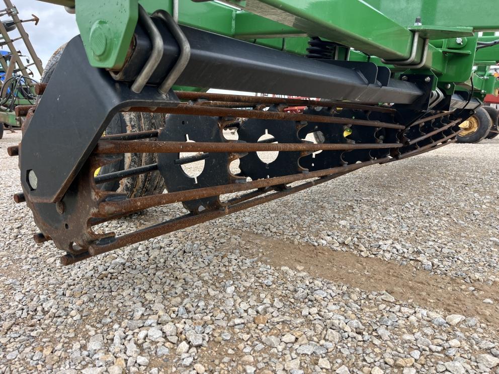 Image for 2016 John Deere 200