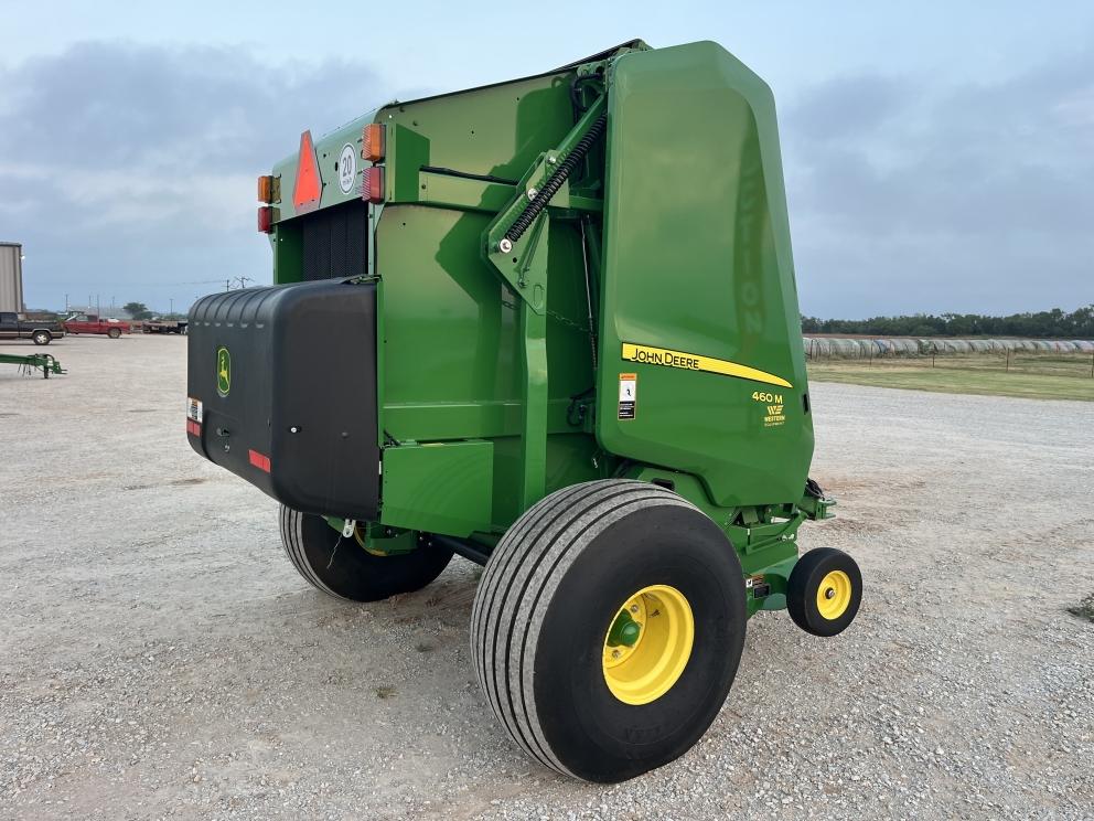 Image for 2021 John Deere 460M