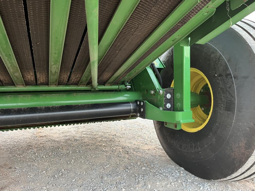 Image for 2021 John Deere 460M