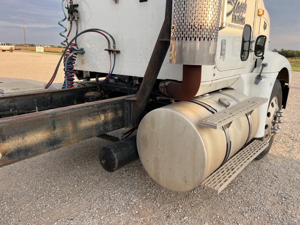 Image for 1998 INTERNATIONAL 9200