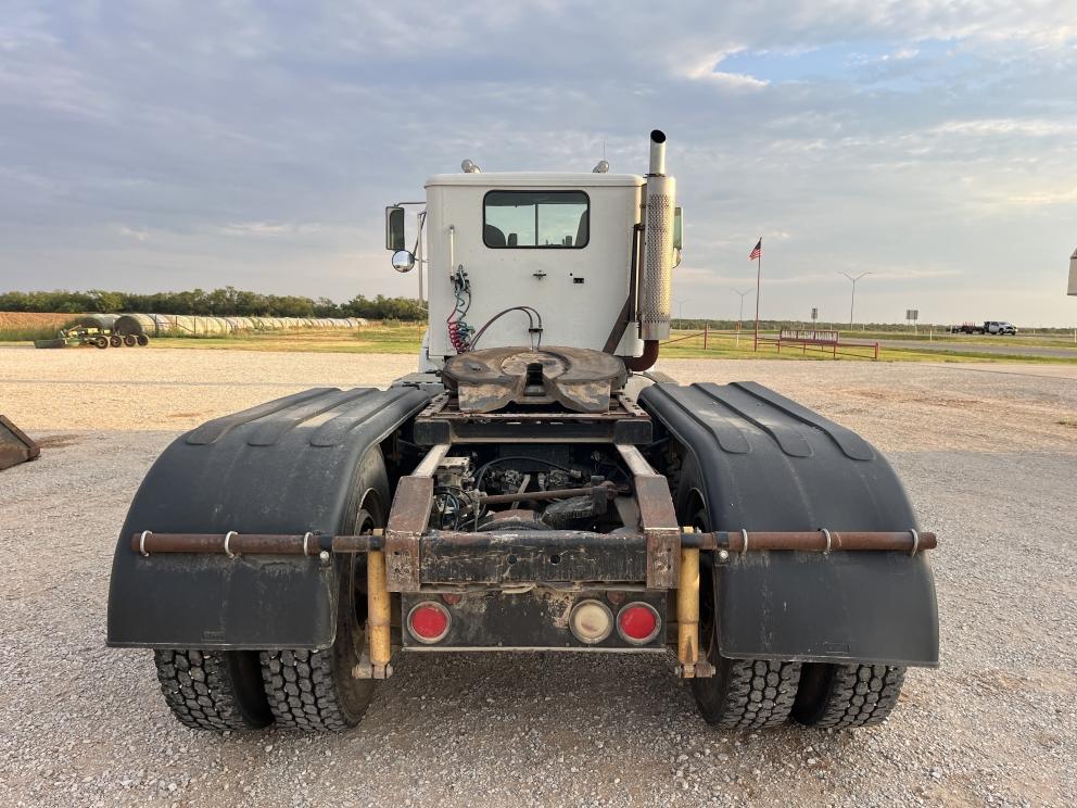 Image for 1998 INTERNATIONAL 9200