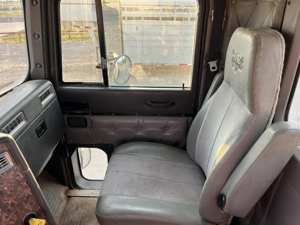 Image for 1998 INTERNATIONAL 9200