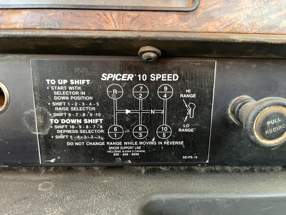 Image for 1998 INTERNATIONAL 9200