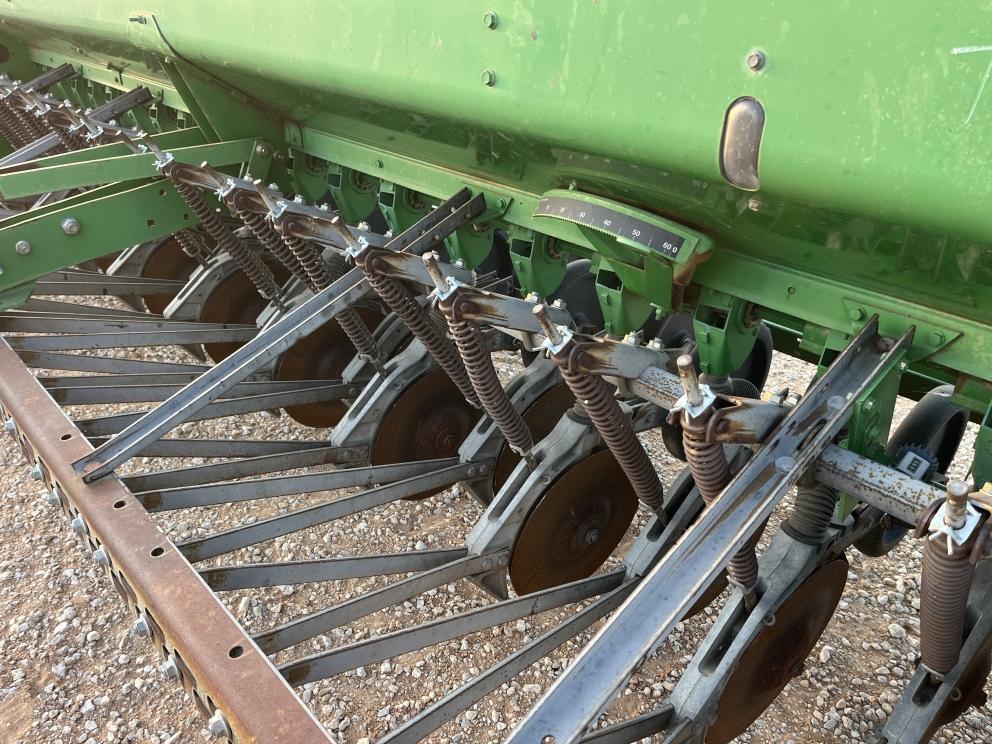 Image for 2005 John Deere 450