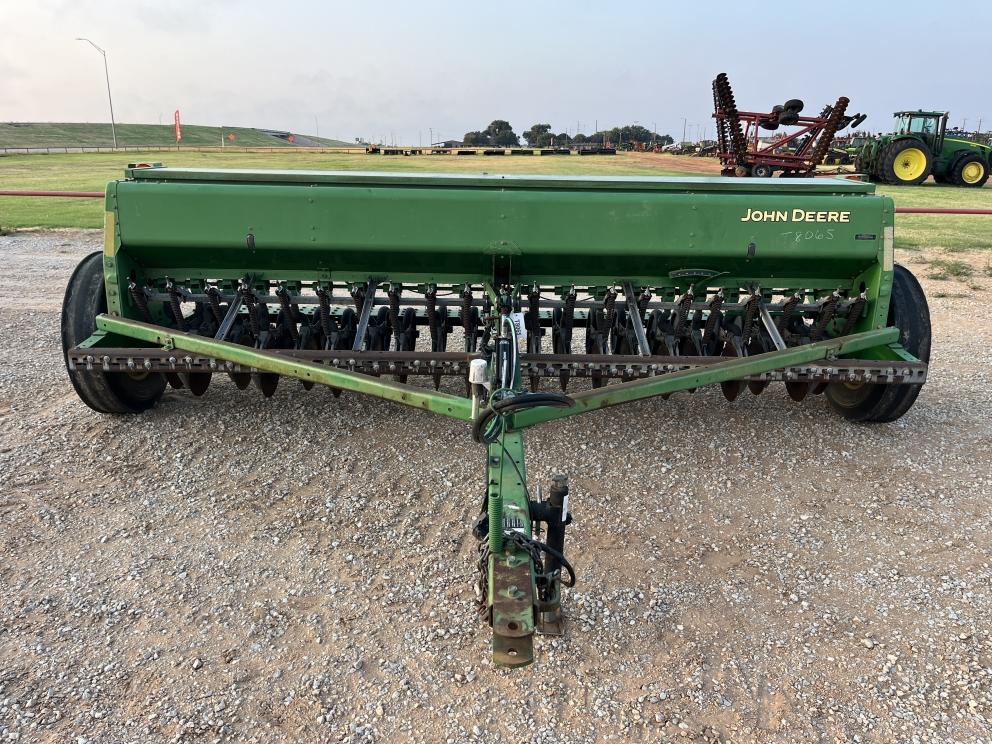 Image for 2005 John Deere 450