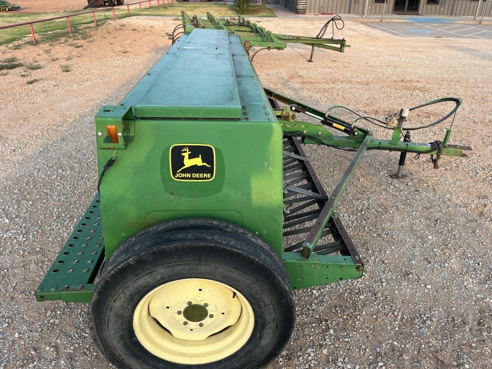 Image for 2005 John Deere 450