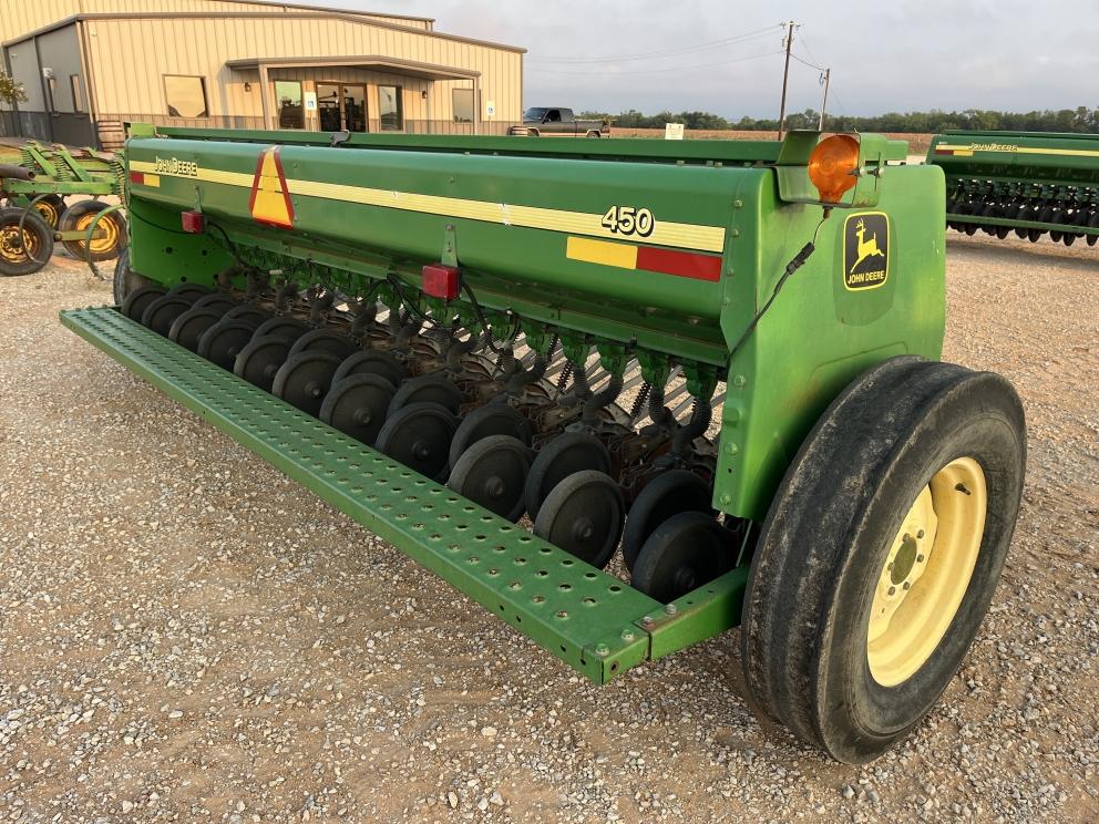Image for 2005 John Deere 450