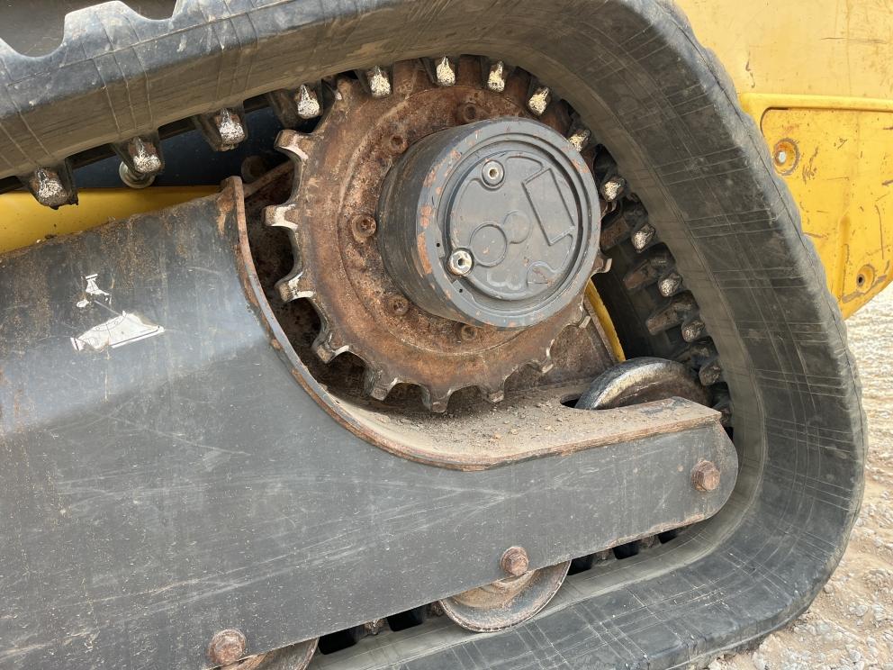 Image for 2014 New Holland C238