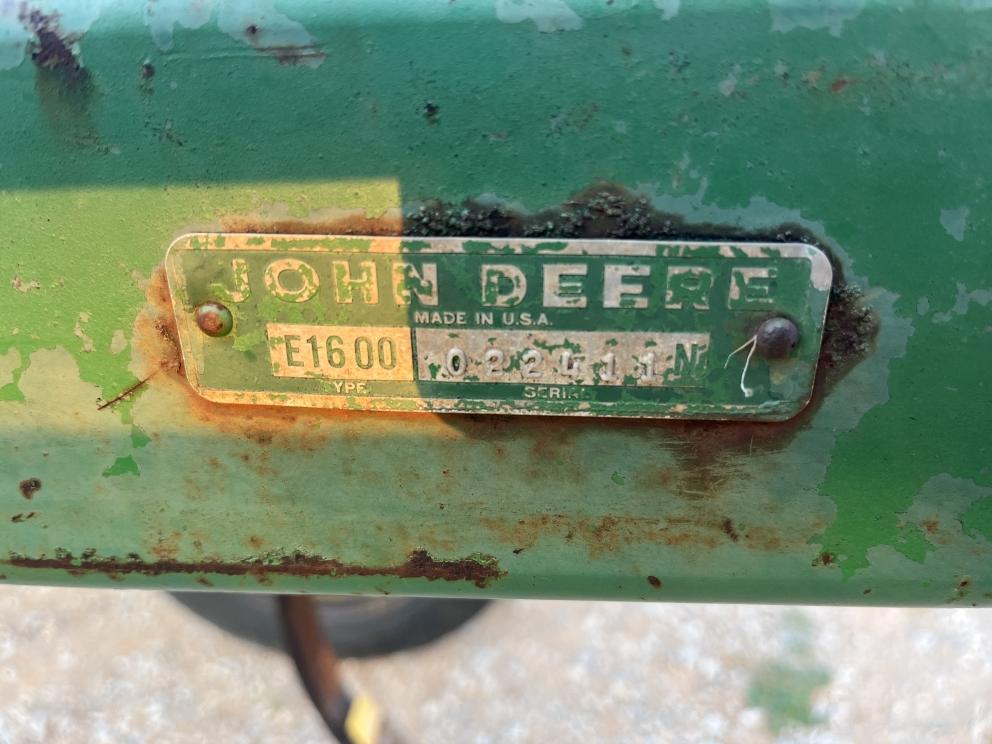 Image for John Deere 1600