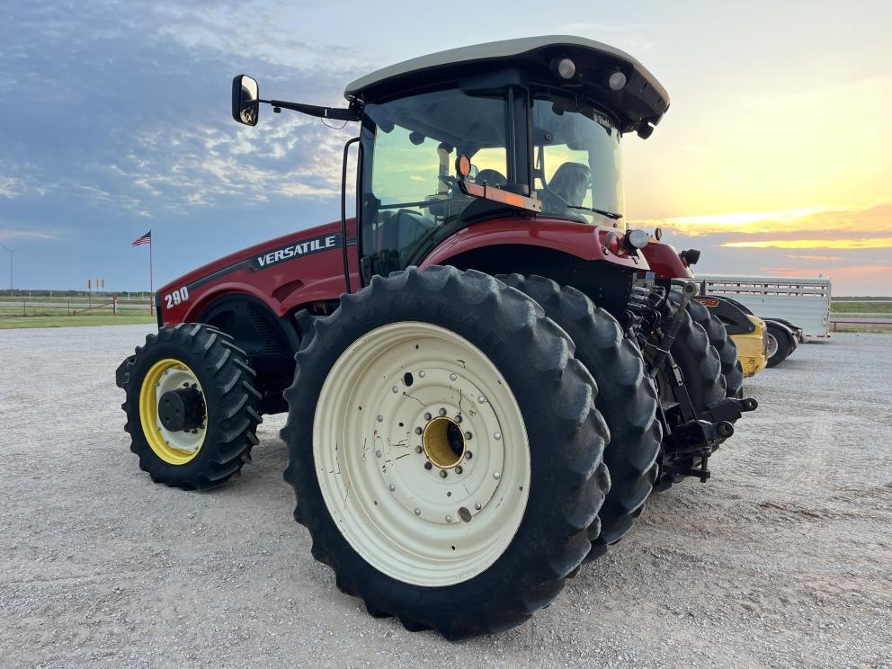 Image for 2014 Versatile 290