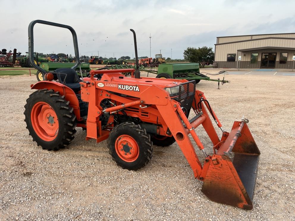 Image for 1994 Kubota L2350
