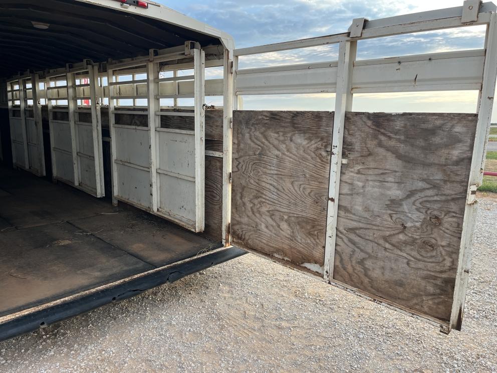 Image for 1993 Titan Trailer MFG INC
