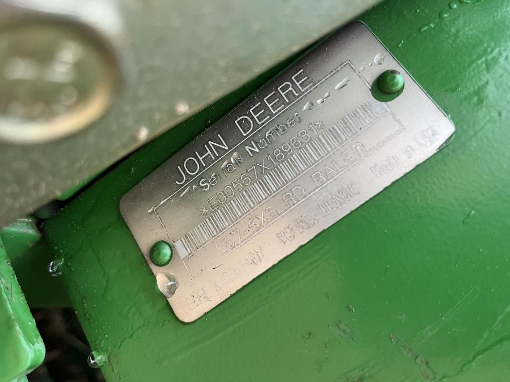 Image for 2002 John Deere 567