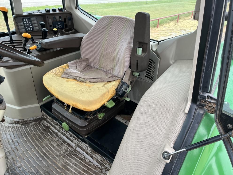 Image for 2003 John Deere 6420