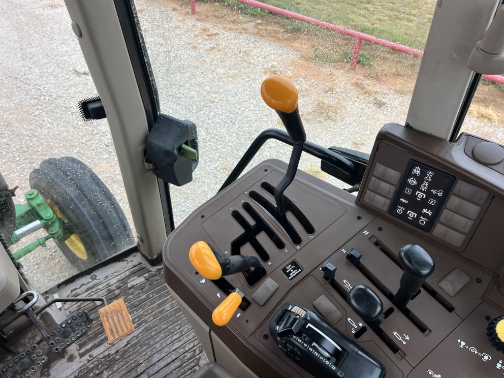 Image for 2003 John Deere 6420