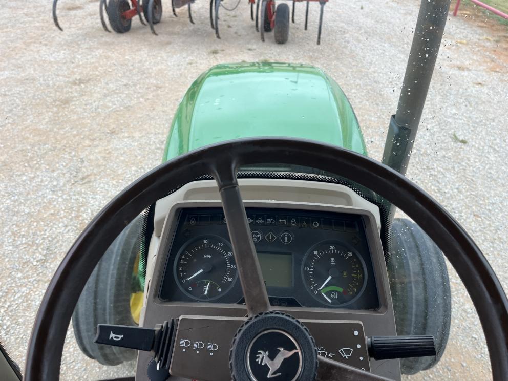 Image for 2003 John Deere 6420