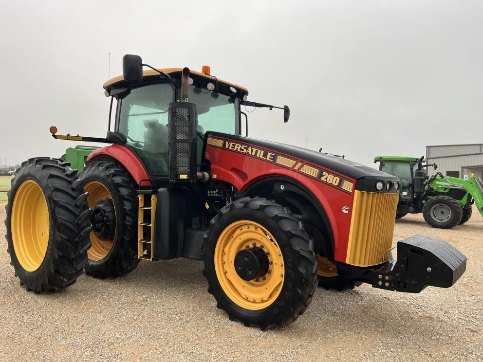 Image for 2013 Versatile 260