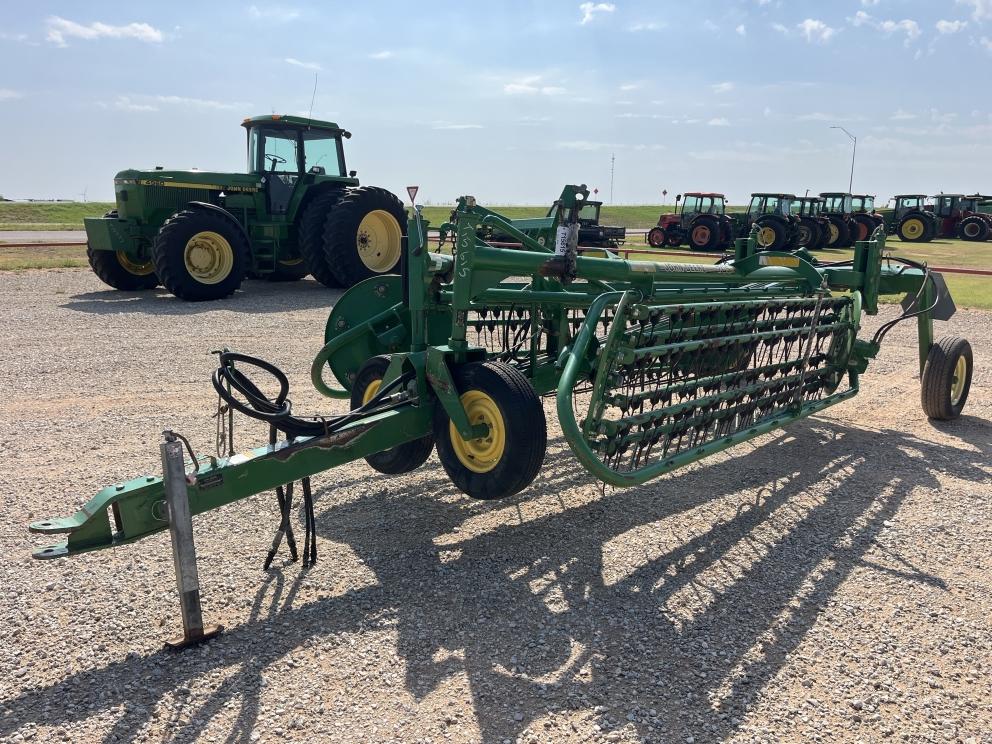 Image for 2005 John Deere 705