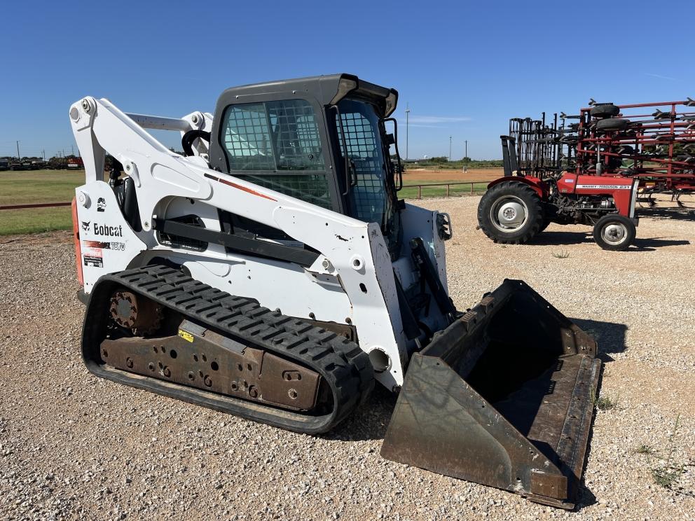 Image for 2015 Bobcat T870