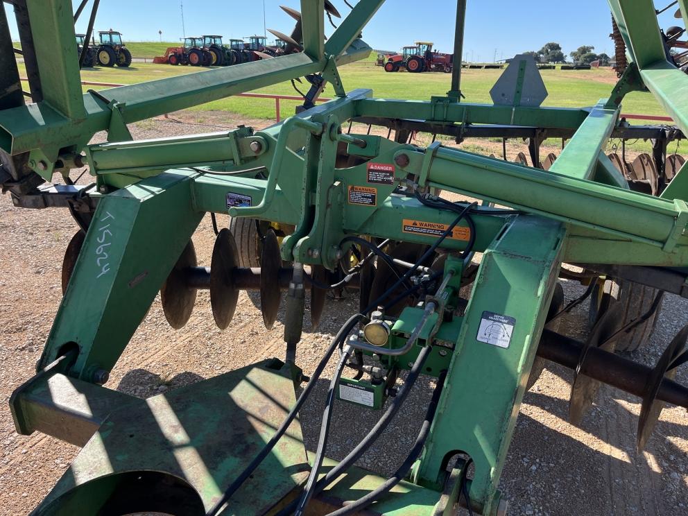 Image for 1998 John Deere 630