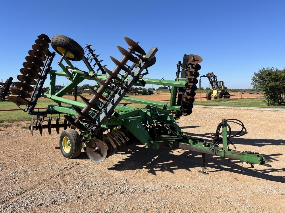 Image for 1998 John Deere 630