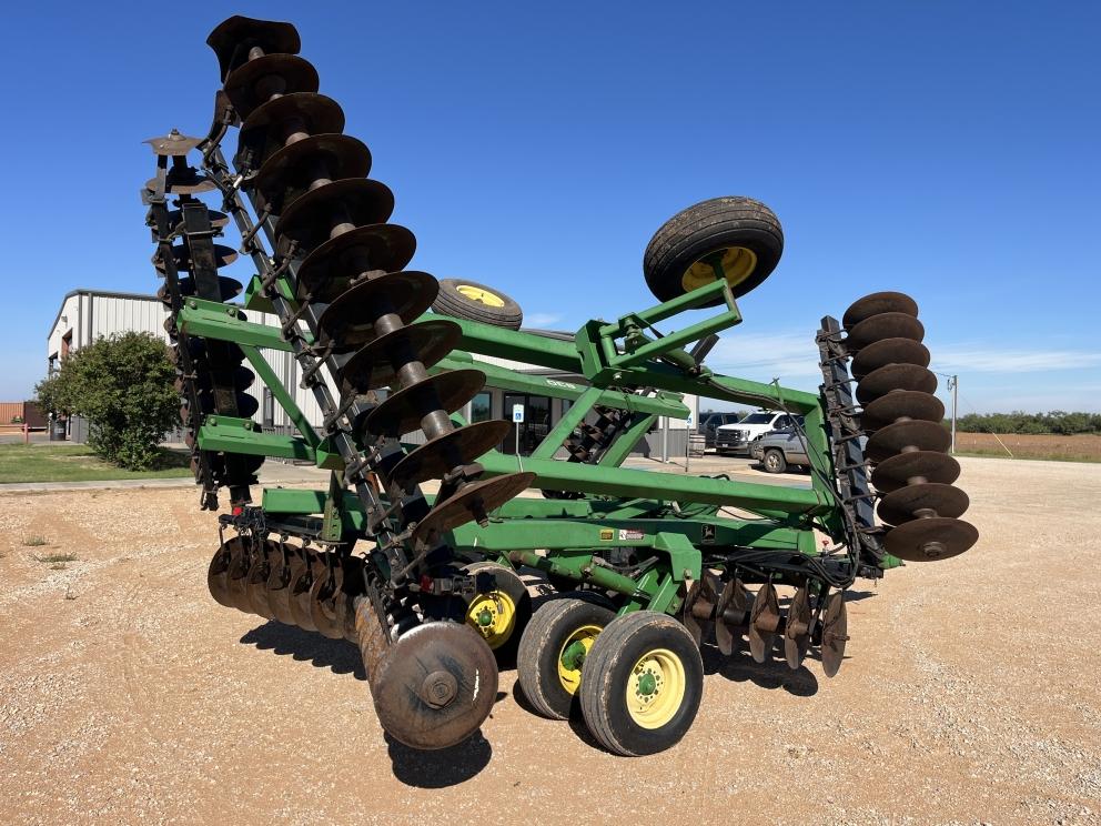 Image for 1998 John Deere 630