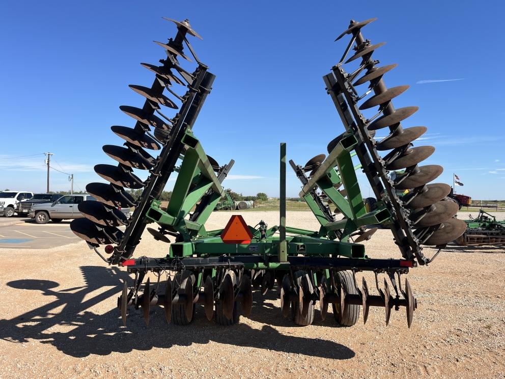 Image for 1998 John Deere 630