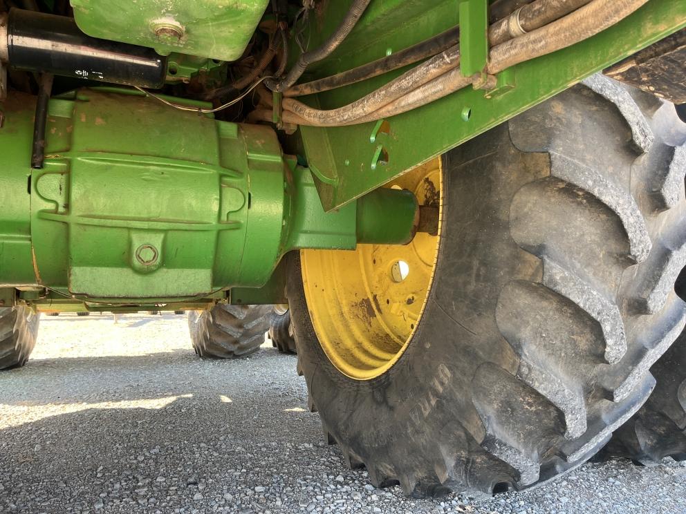 Image for 1996 John Deere 8770