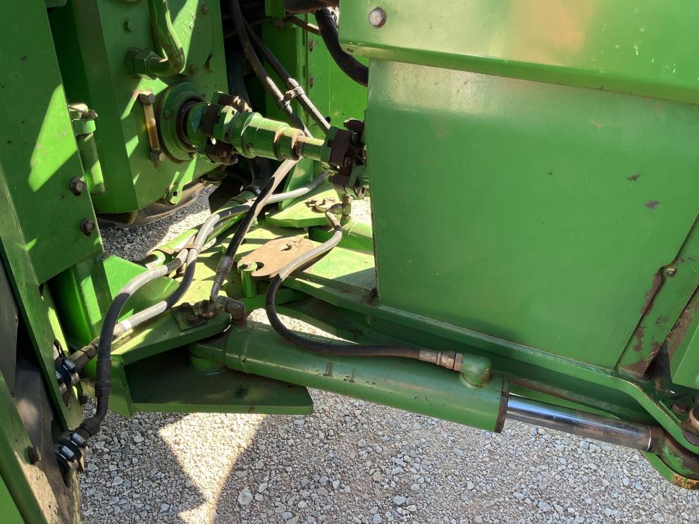 Image for 1996 John Deere 8770