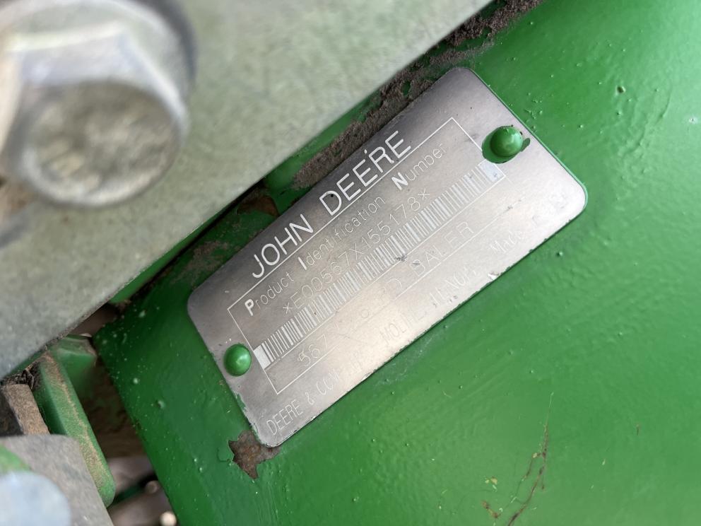 Image for 2000 John Deere 567