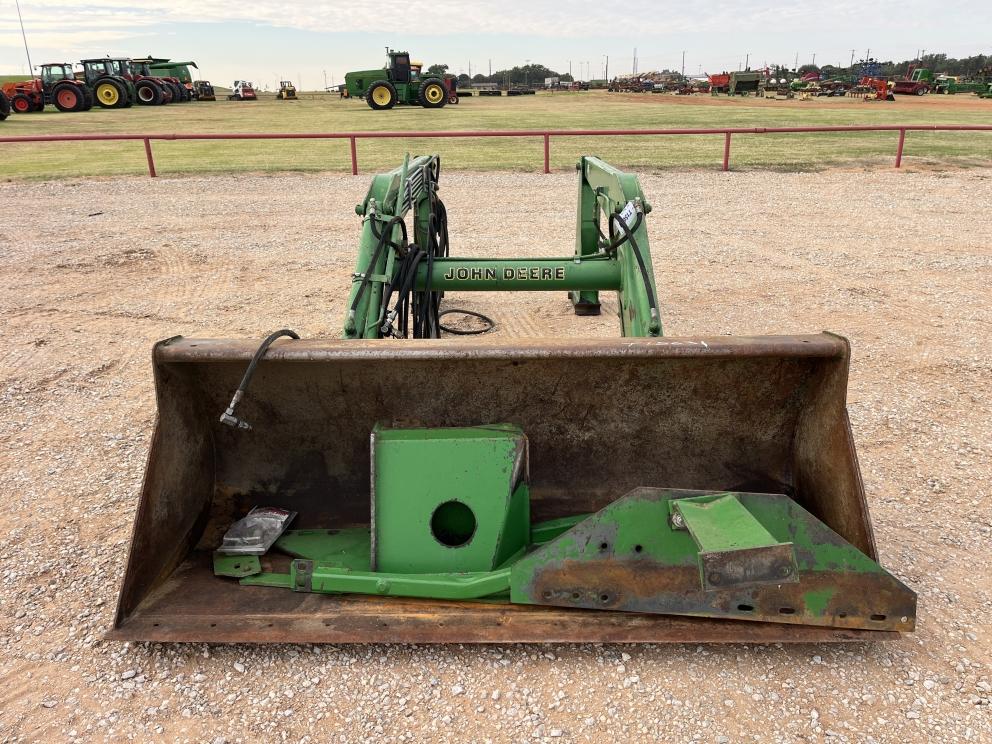 Image for 1995 John Deere 725