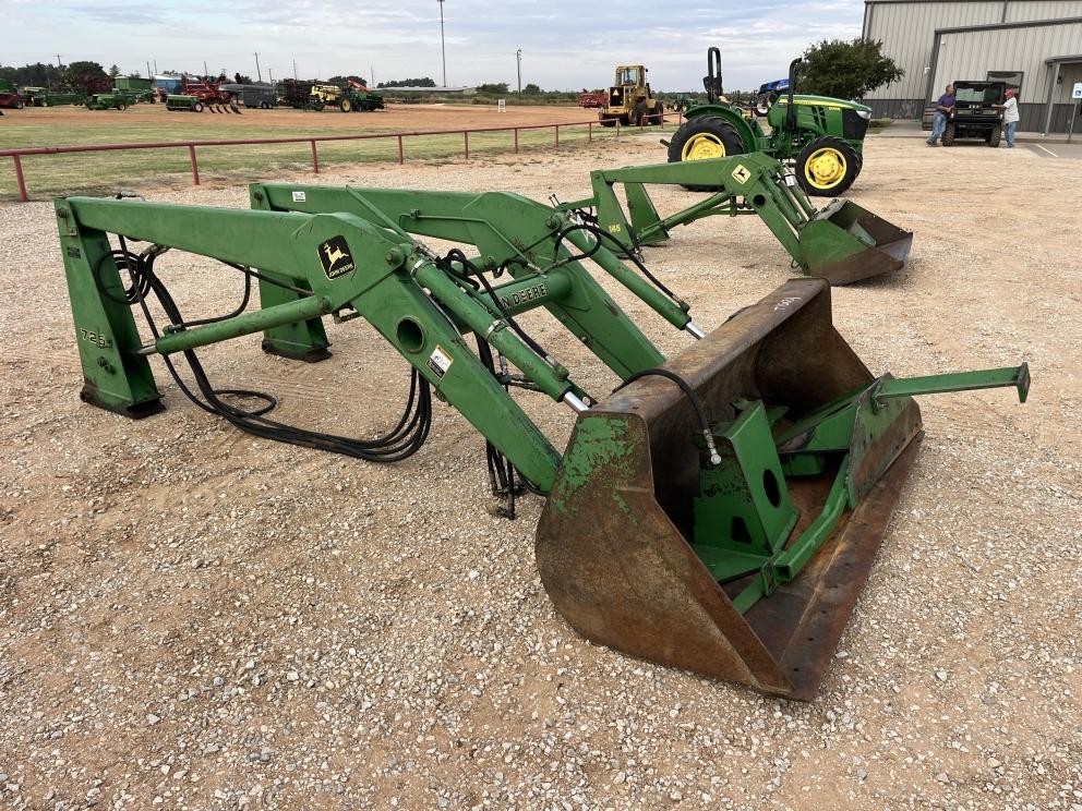 Image for 1995 John Deere 725