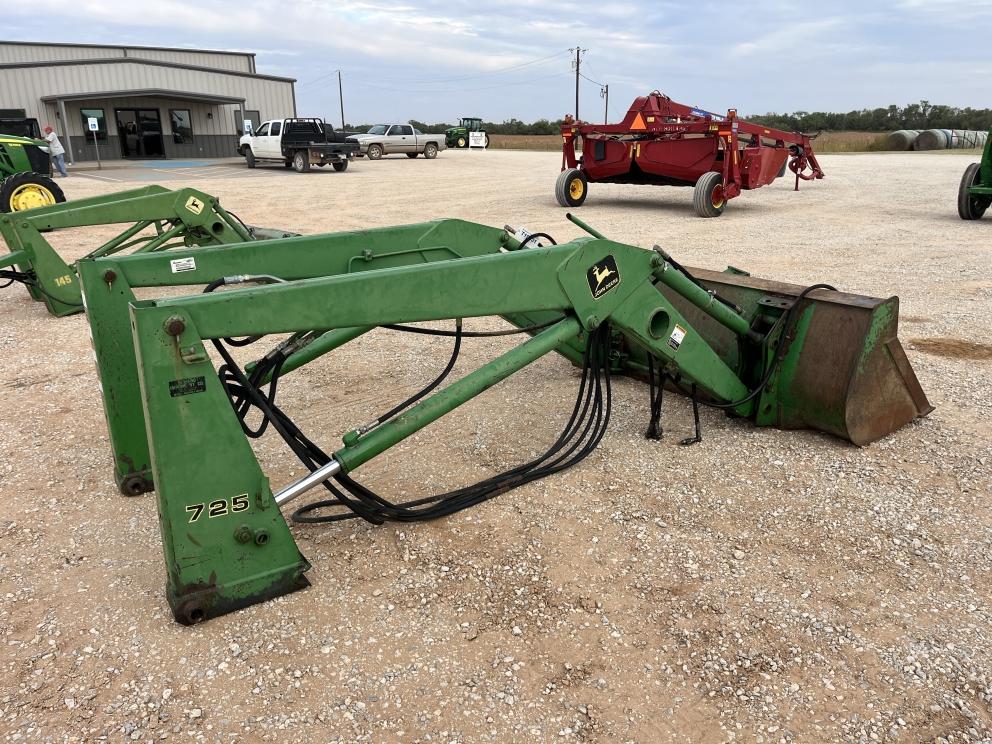 Image for 1995 John Deere 725