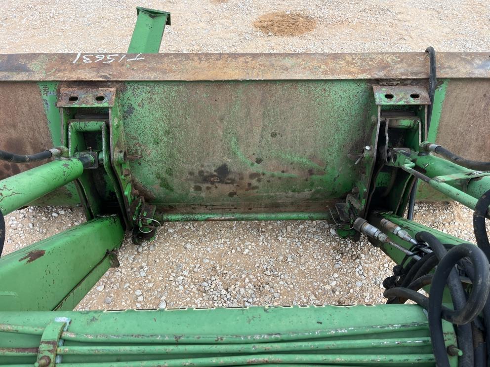 Image for 1995 John Deere 725