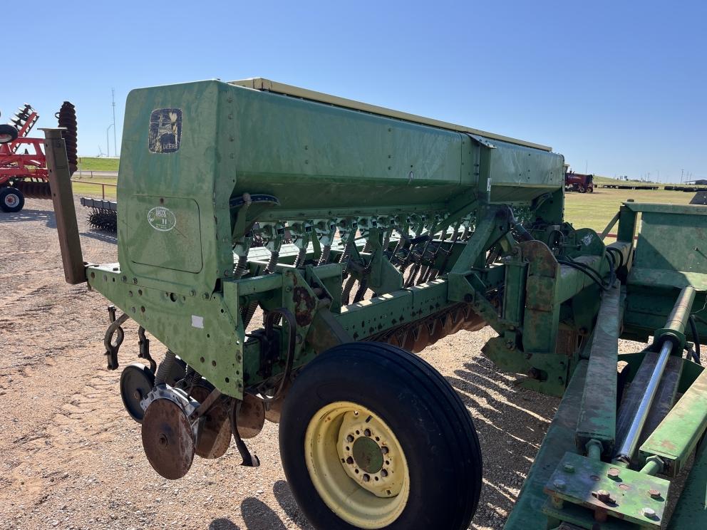 Image for 1984 John Deere 515