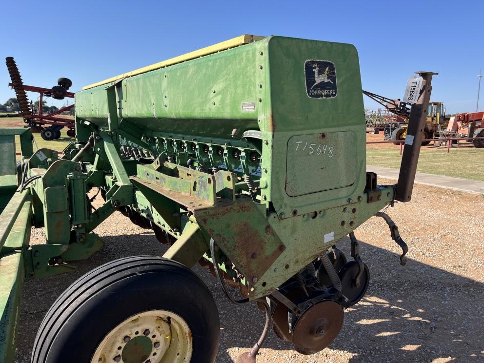 Image for 1984 John Deere 515