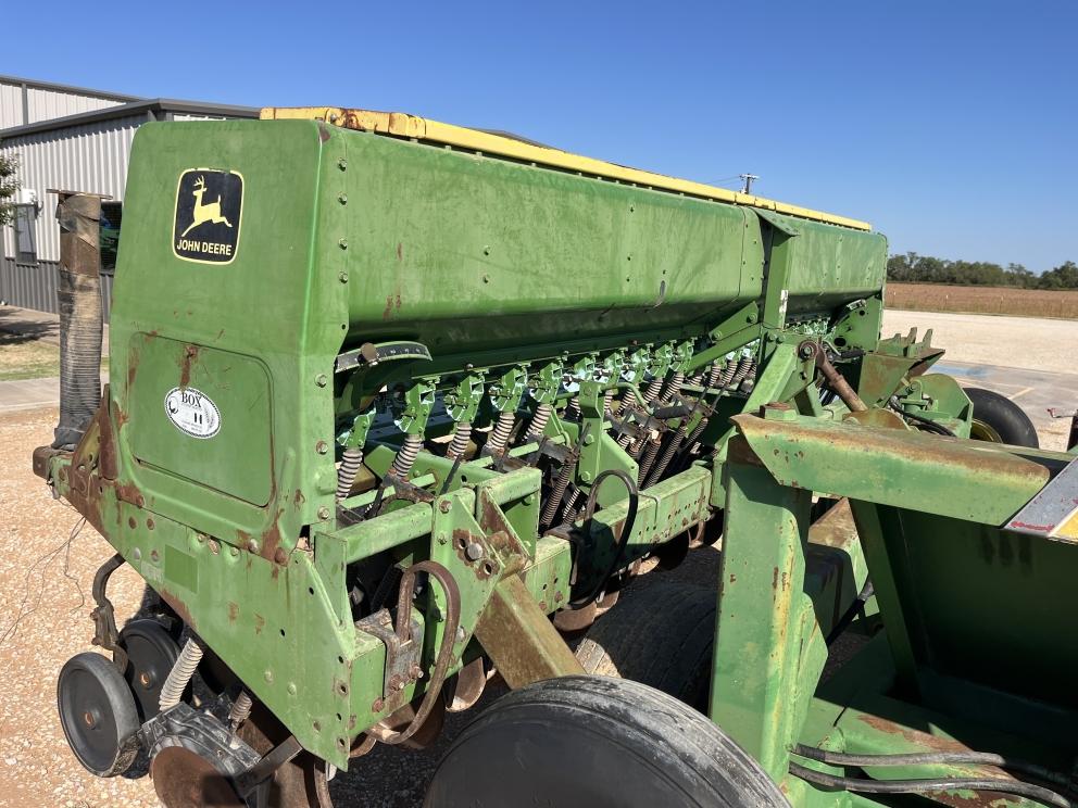 Image for 1984 John Deere 515