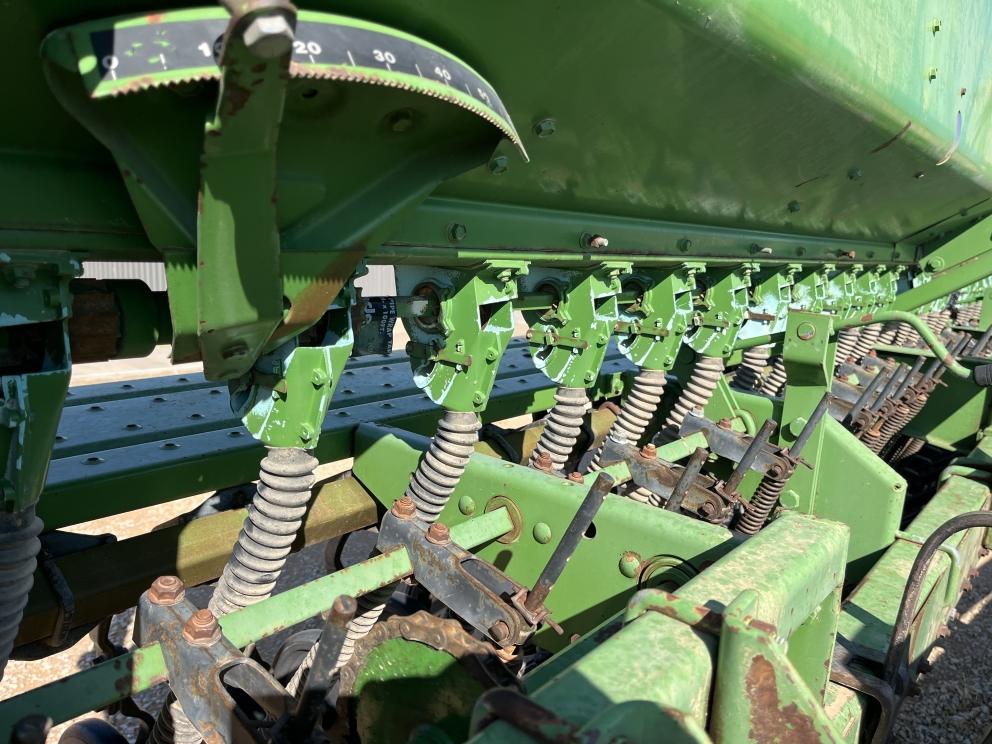Image for 1984 John Deere 515