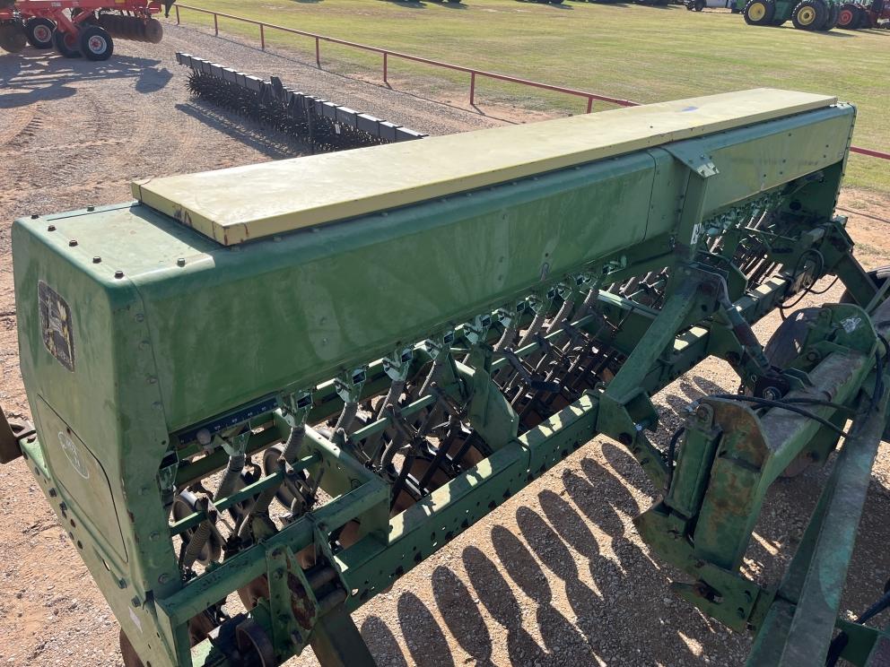 Image for 1984 John Deere 515