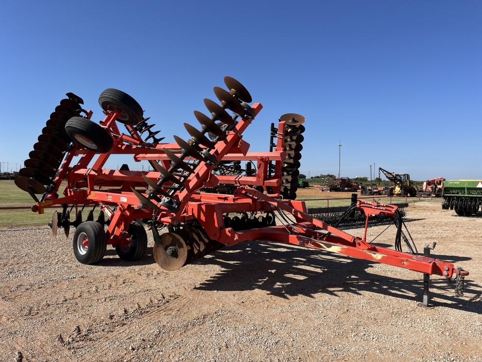Image for 2014 Kuhn 8210-28W