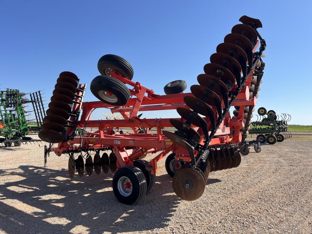 Image for 2014 Kuhn 8210-28W