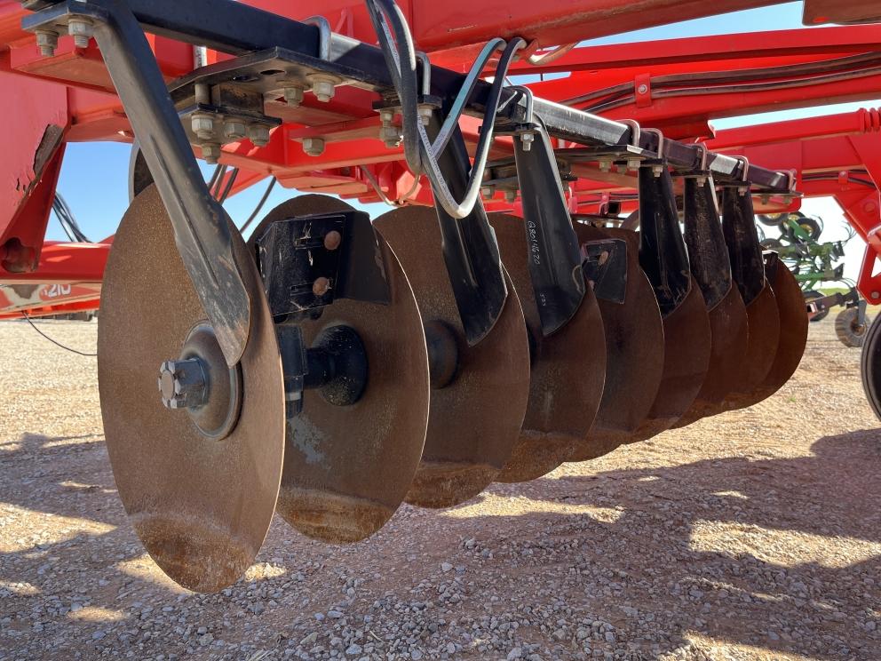 Image for 2014 Kuhn 8210-28W