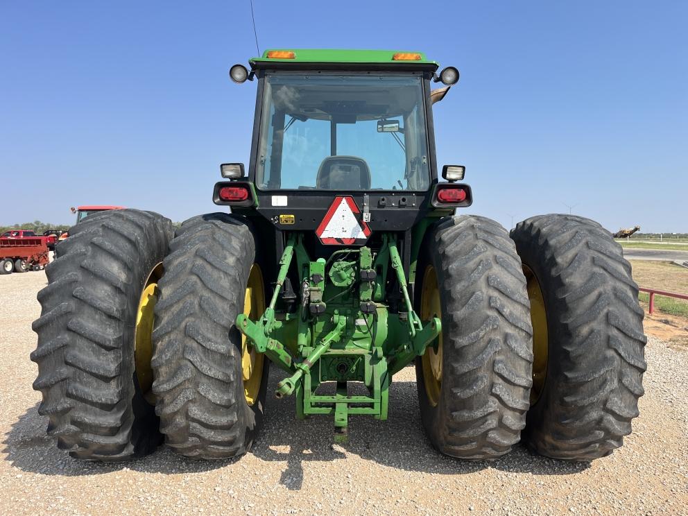 Image for 1993 John Deere 4960