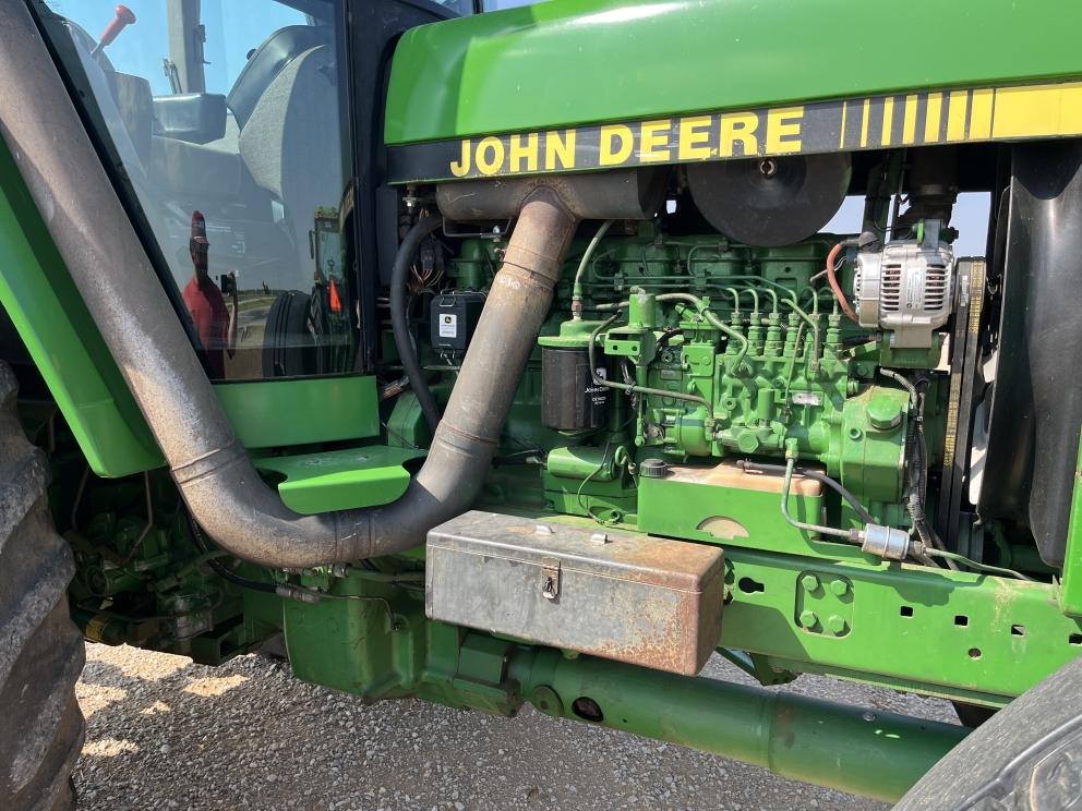 Image for 1993 John Deere 4960