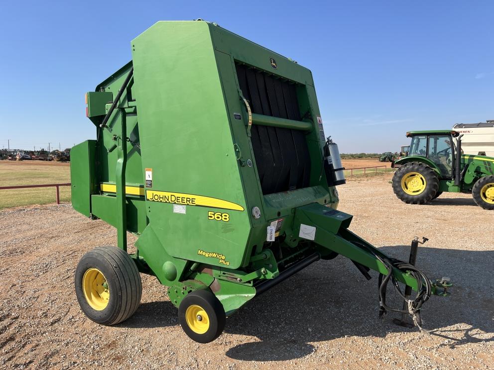 Image for 2007 John Deere 568