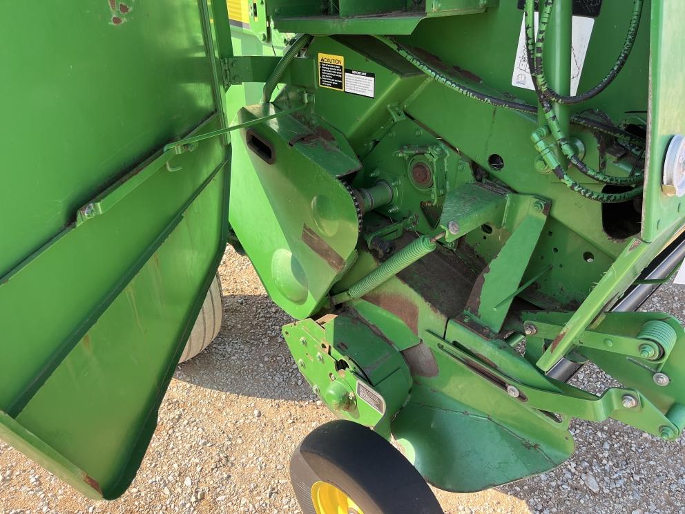 Image for 2007 John Deere 568