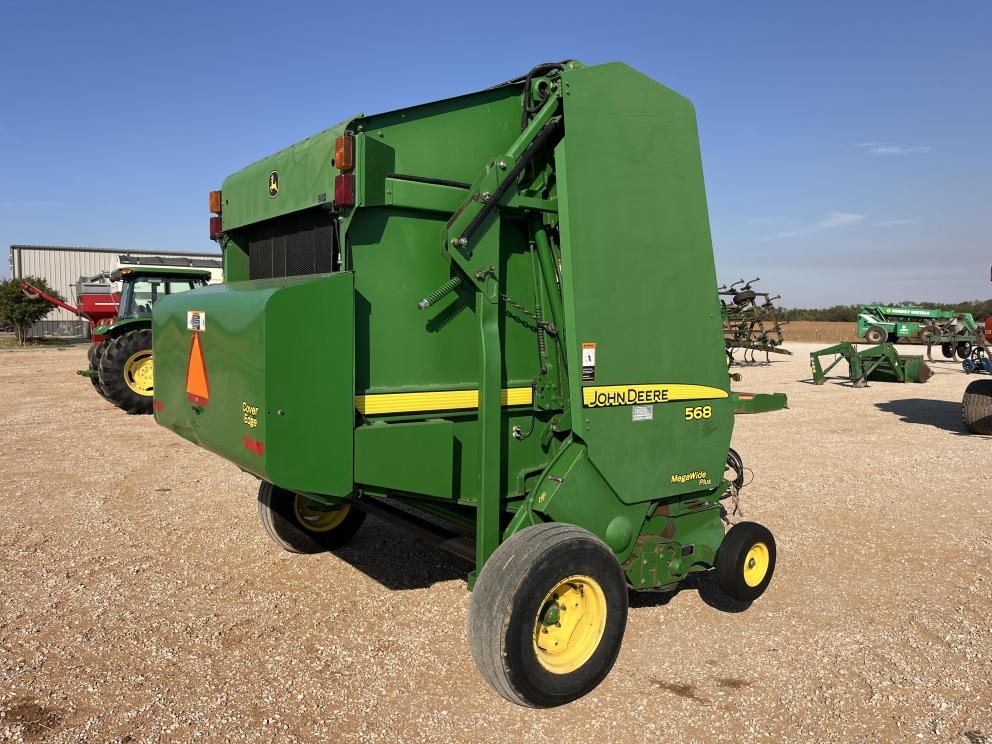 Image for 2007 John Deere 568